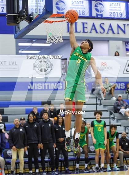 Thumbnail 2 in Sunrise Christian Academy vs. AZ Compass Prep (5 for the Fight National Hoopfest) photogallery.