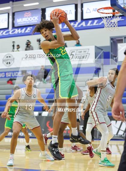 Thumbnail 3 in Sunrise Christian Academy vs. AZ Compass Prep (5 for the Fight National Hoopfest) photogallery.
