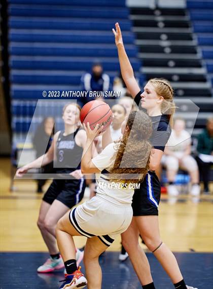 Thumbnail 3 in El Dorado @ Rosemont photogallery.