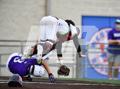 Thumbnail 1 in Vista Ridge vs. Elgin (Hill Country Classic) photogallery.
