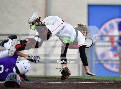 Thumbnail 2 in Vista Ridge vs. Elgin (Hill Country Classic) photogallery.