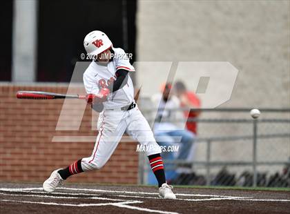 Thumbnail 2 in Vista Ridge vs. Elgin (Hill Country Classic) photogallery.