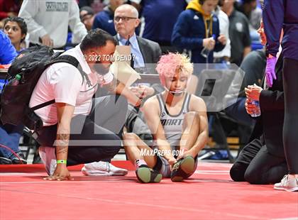 Thumbnail 2 in UIL State Championships - 6A 120lb Final photogallery.