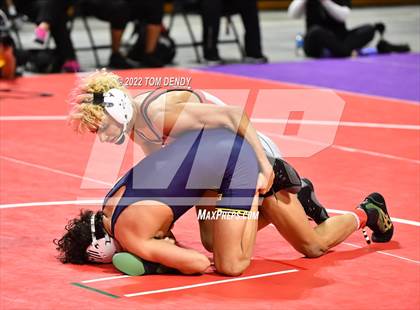 Thumbnail 3 in UIL State Championships - 6A 120lb Final photogallery.