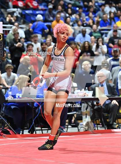 Thumbnail 2 in UIL State Championships - 6A 120lb Final photogallery.