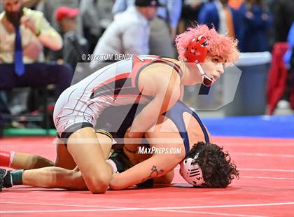 Thumbnail 1 in UIL State Championships - 6A 120lb Final photogallery.