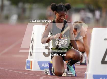 Thumbnail 1 in AIA Finals photogallery.
