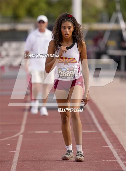 Thumbnail 1 in AIA Finals photogallery.