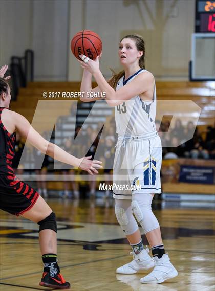 Thumbnail 1 in Oak Ridge vs. St. Francis photogallery.