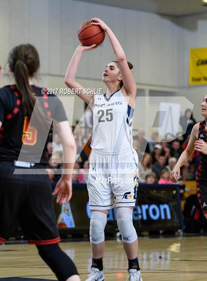 Thumbnail 1 in Oak Ridge vs. St. Francis photogallery.