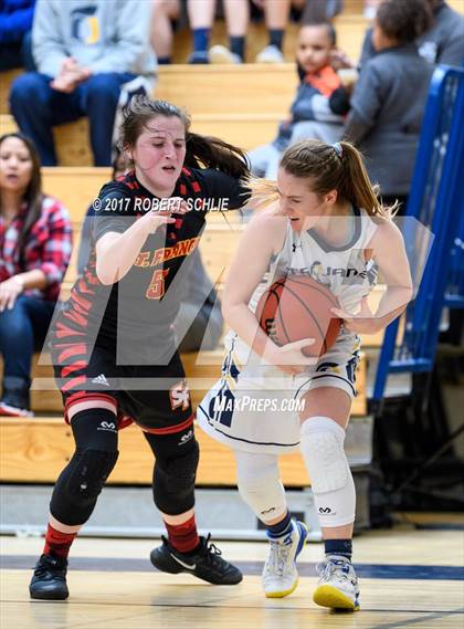 Thumbnail 1 in Oak Ridge vs. St. Francis photogallery.