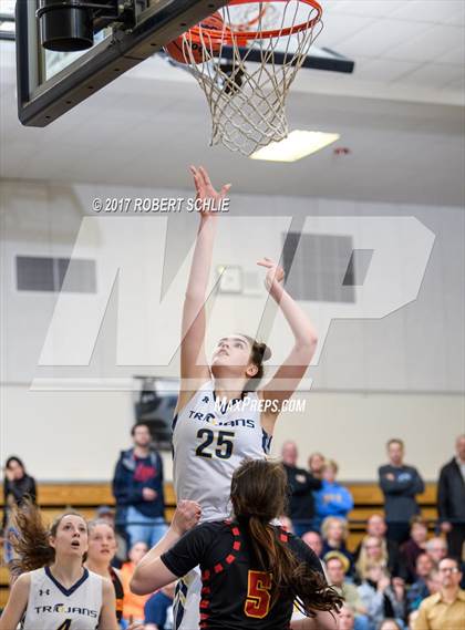 Thumbnail 3 in Oak Ridge vs. St. Francis photogallery.