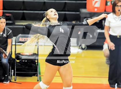 Thumbnail 2 in Hamilton @ Corona del Sol photogallery.