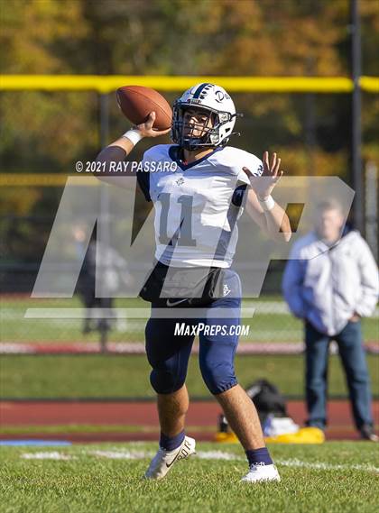 Thumbnail 3 in Huntington @ Bellport photogallery.