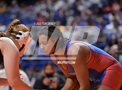 Thumbnail 1 in UIL State Championships - 5A 215lb Final photogallery.