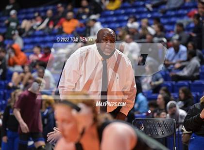 Thumbnail 3 in UIL State Championships - 5A 215lb Final photogallery.