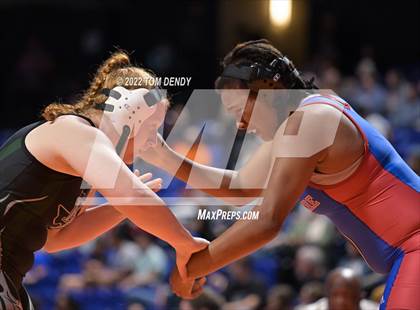 Thumbnail 2 in UIL State Championships - 5A 215lb Final photogallery.