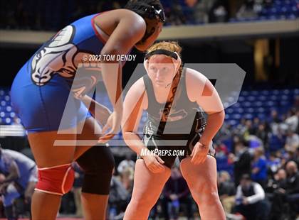 Thumbnail 2 in UIL State Championships - 5A 215lb Final photogallery.