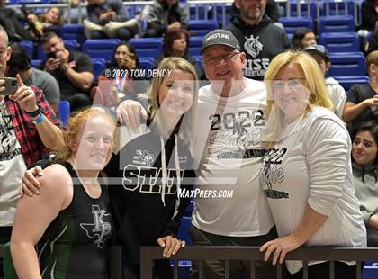 Thumbnail 1 in UIL State Championships - 5A 215lb Final photogallery.
