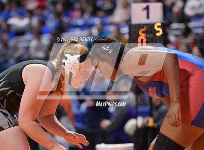 Thumbnail 2 in UIL State Championships - 5A 215lb Final photogallery.