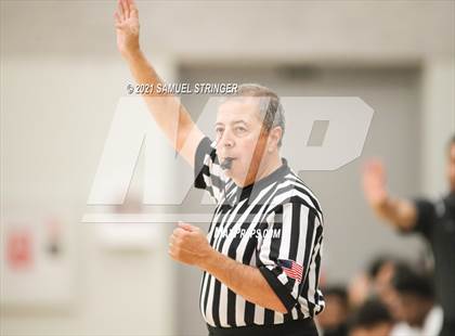 Thumbnail 3 in Miramonte vs. Deer Valley (Oscar Frayer Invitational) photogallery.