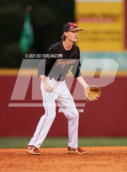 Thumbnail 1 in Sprayberry @ Lassiter photogallery.
