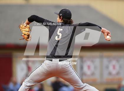 Thumbnail 3 in Sprayberry @ Lassiter photogallery.