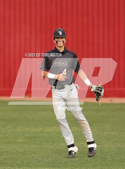 Thumbnail 3 in Sprayberry @ Lassiter photogallery.