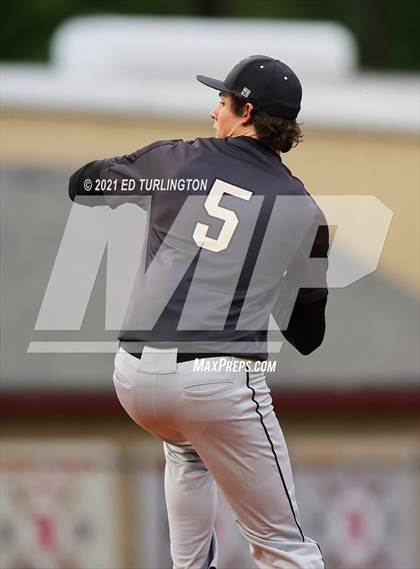 Thumbnail 3 in Sprayberry @ Lassiter photogallery.