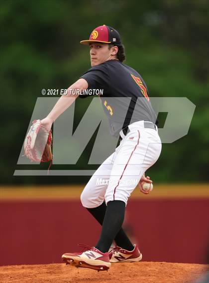 Thumbnail 1 in Sprayberry @ Lassiter photogallery.