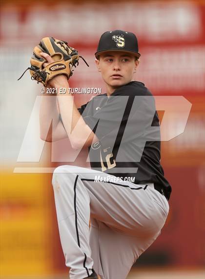 Thumbnail 2 in Sprayberry @ Lassiter photogallery.