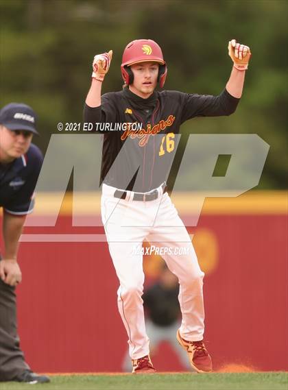 Thumbnail 1 in Sprayberry @ Lassiter photogallery.