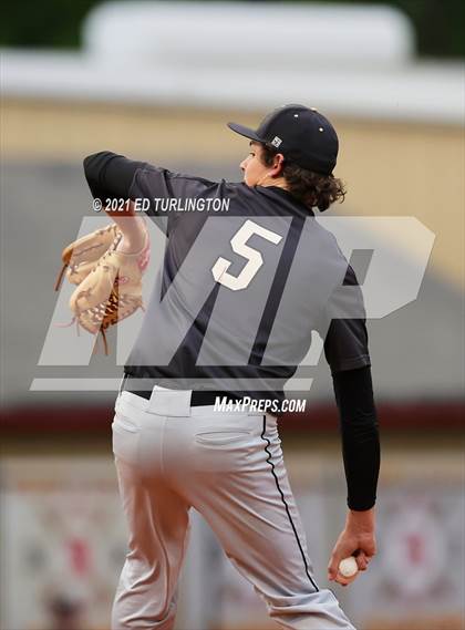 Thumbnail 1 in Sprayberry @ Lassiter photogallery.