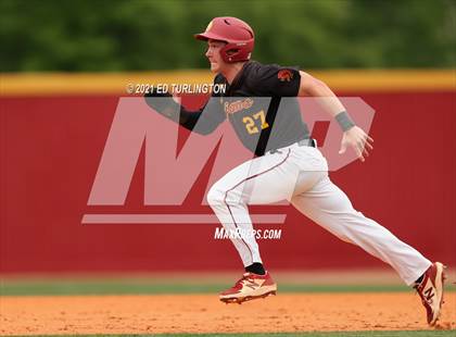 Thumbnail 3 in Sprayberry @ Lassiter photogallery.