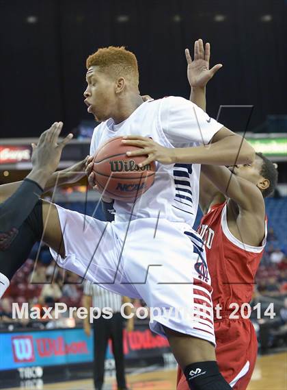 Thumbnail 3 in Fairfield vs. Modesto Christian (CIF SJS D3 Finals) photogallery.