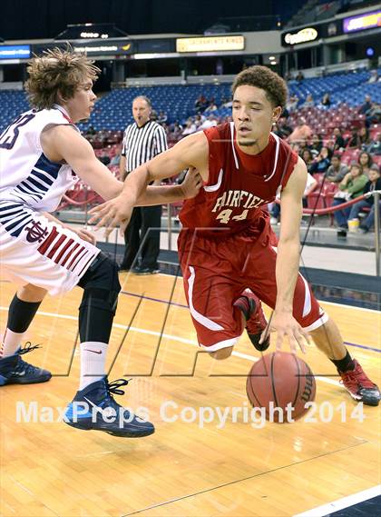 Thumbnail 1 in Fairfield vs. Modesto Christian (CIF SJS D3 Finals) photogallery.