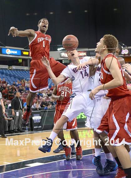 Thumbnail 3 in Fairfield vs. Modesto Christian (CIF SJS D3 Finals) photogallery.