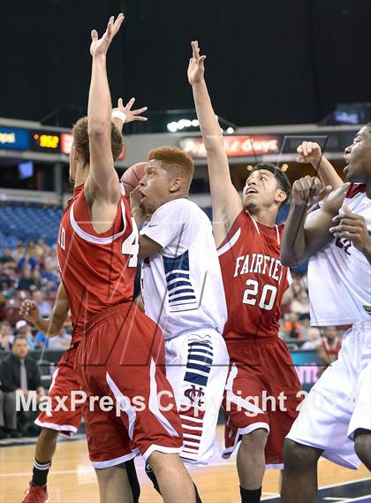 Thumbnail 3 in Fairfield vs. Modesto Christian (CIF SJS D3 Finals) photogallery.