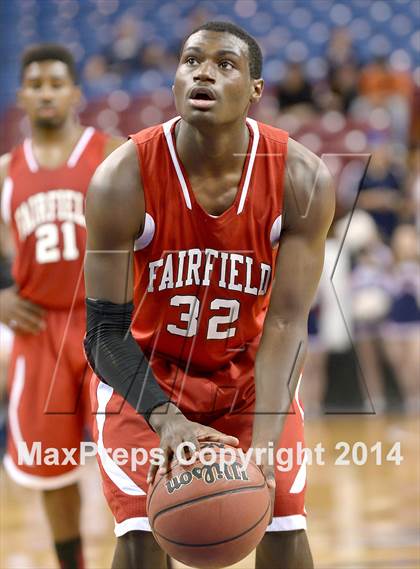 Thumbnail 2 in Fairfield vs. Modesto Christian (CIF SJS D3 Finals) photogallery.