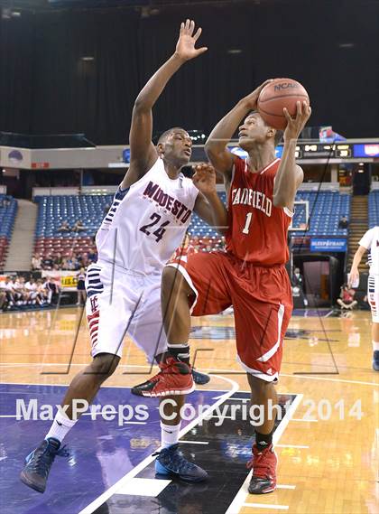 Thumbnail 3 in Fairfield vs. Modesto Christian (CIF SJS D3 Finals) photogallery.
