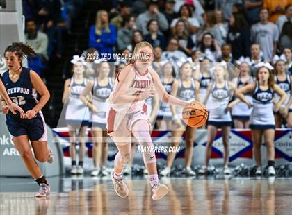 Thumbnail 2 in Vilonia vs. Greenwood (AAA 5A State Final) photogallery.