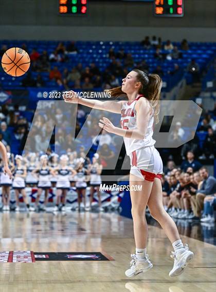 Thumbnail 3 in Vilonia vs. Greenwood (AAA 5A State Final) photogallery.