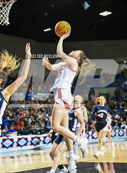 Thumbnail 3 in Vilonia vs. Greenwood (AAA 5A State Final) photogallery.