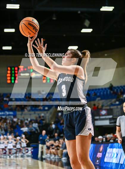 Thumbnail 3 in Vilonia vs. Greenwood (AAA 5A State Final) photogallery.