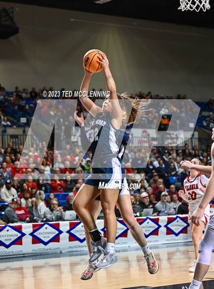 Thumbnail 1 in Vilonia vs. Greenwood (AAA 5A State Final) photogallery.