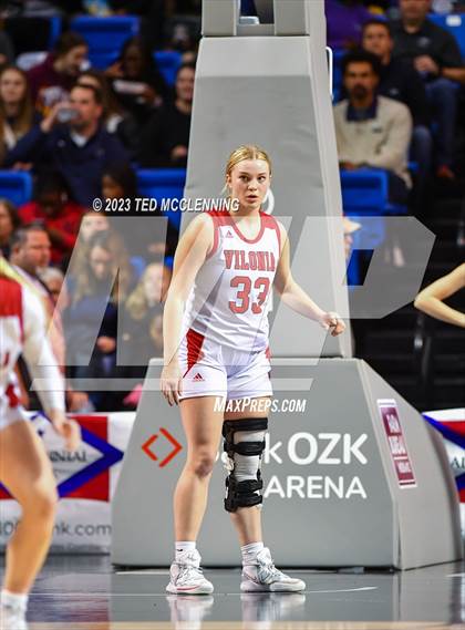 Thumbnail 1 in Vilonia vs. Greenwood (AAA 5A State Final) photogallery.