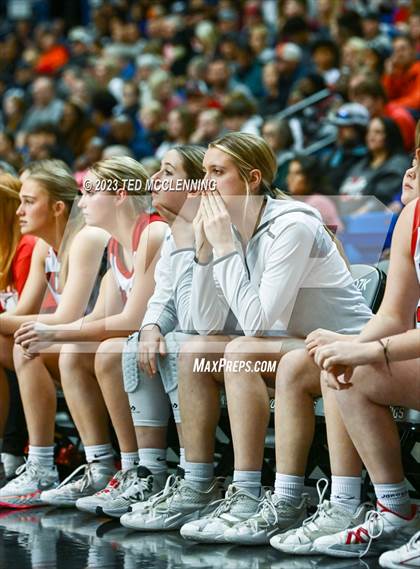 Thumbnail 3 in Vilonia vs. Greenwood (AAA 5A State Final) photogallery.