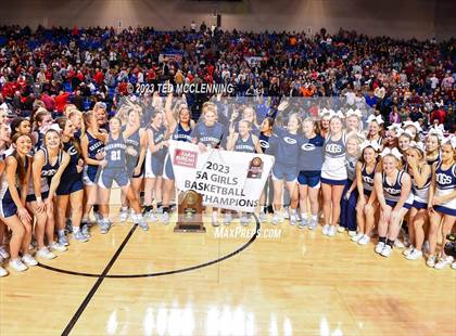 Thumbnail 2 in Vilonia vs. Greenwood (AAA 5A State Final) photogallery.