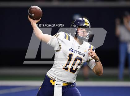 Thumbnail 2 in Eastwood vs. Plano photogallery.