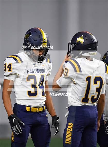 Thumbnail 2 in Eastwood vs. Plano photogallery.